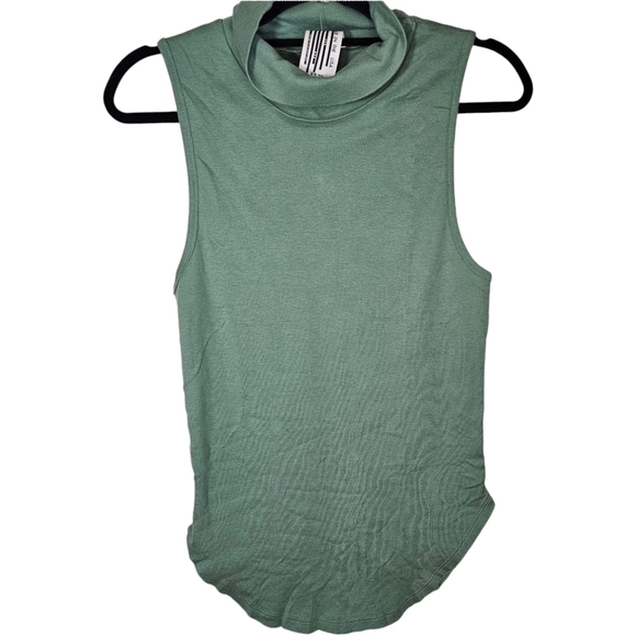 Free People LA Livin 90210 Muscle Tank in Green• Size XS•Army Green - Picture 6 of 13